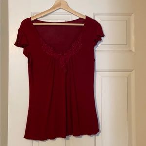Scoopneck red lace top